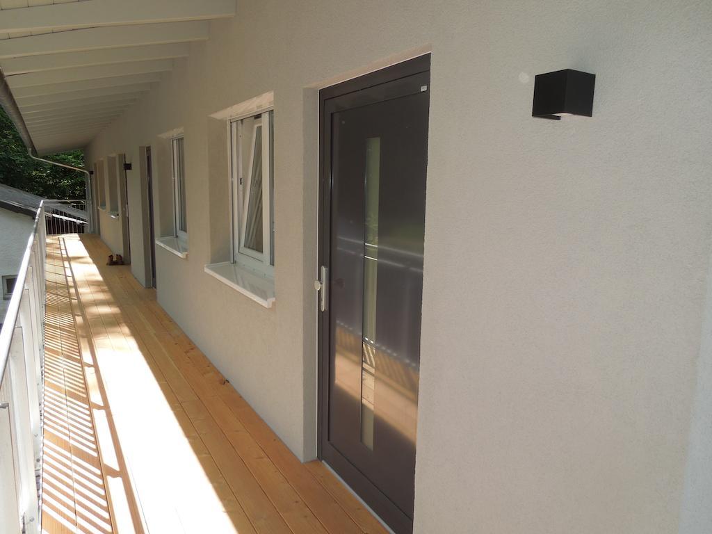 Busses Guesthouse Friburgo de Brisgovia Exterior foto